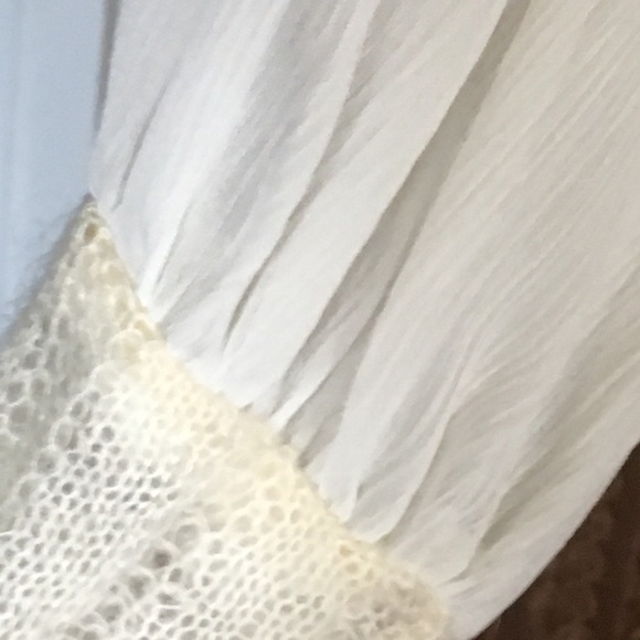 Victoria’s Secret RARE Gorgeous romantic S swtr - Picture 6 of 6